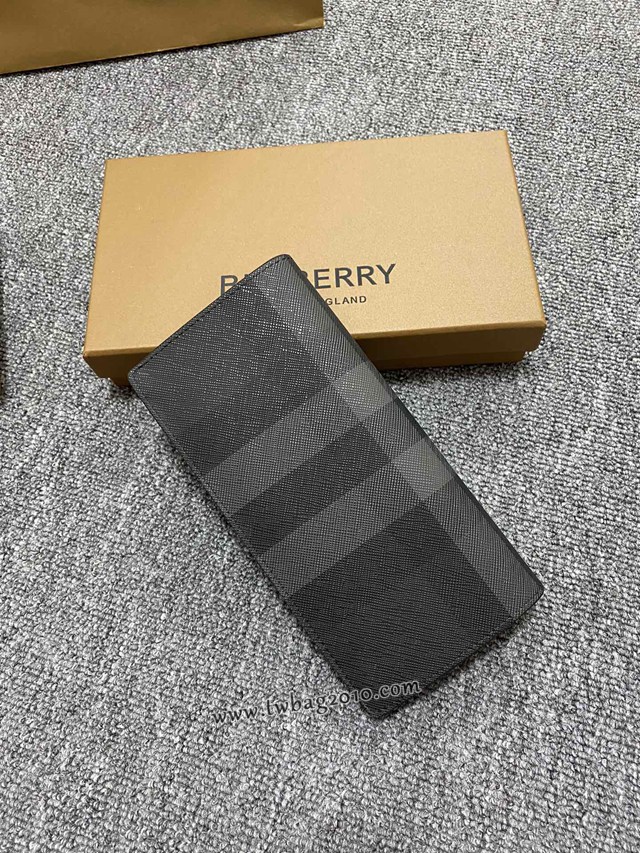 Burberry專門店新款男士長款西裝夾 巴寶莉長款對折錢包 yxb1278